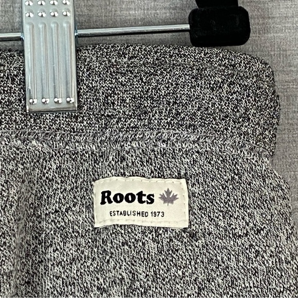 Roots Gray Sweatpants Size Large - Picture 5 of 11